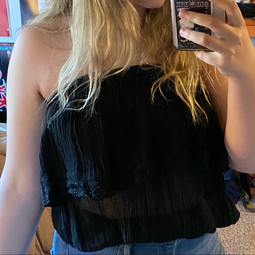 Jen’s Pirate Booty Off the shoulder loose top